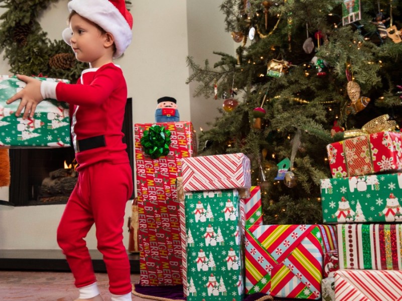 Wie viele Geschenke sollten unter dem Weihnachtsbaum landen?