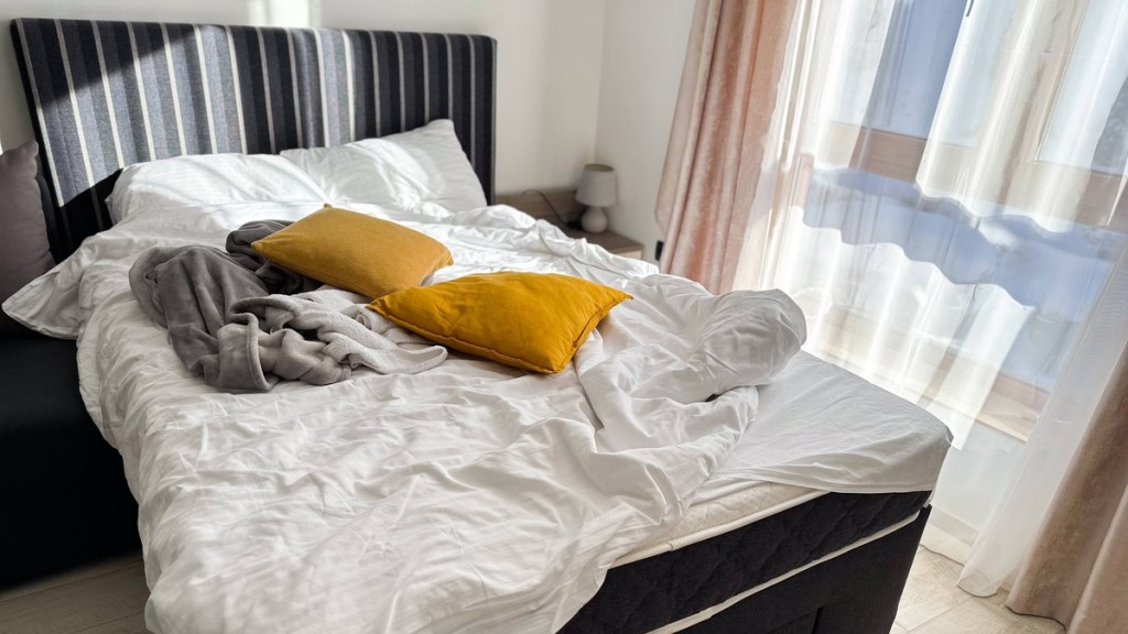 Ungemachtes Bett